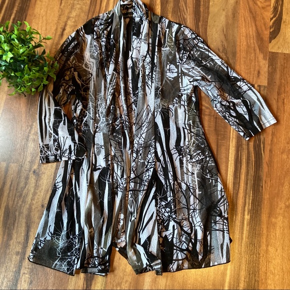 Creation lightweight print long cover up size Large - Picture 1 of 7